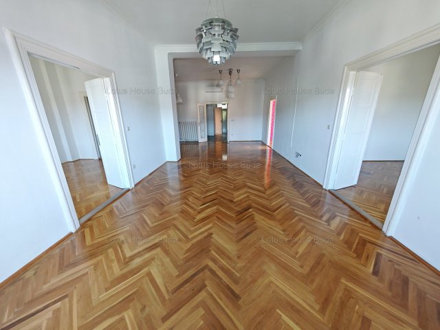 Kiadó téglalakás, albérlet, Budapesten, II. kerületben