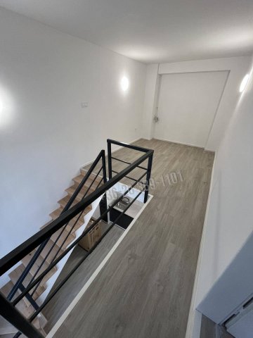 Eladó téglalakás, Budapesten, XXI. kerületben 37.4 M Ft