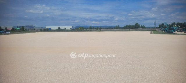 Kiadó telek, Szigetszentmiklóson 5605 E Ft / hó