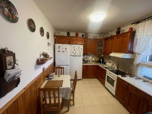 Eladó családi ház, Budapesten, IV. kerületben 129.5 M Ft