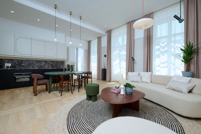 Eladó téglalakás, Budapesten, VI. kerületben, Andrássy úton