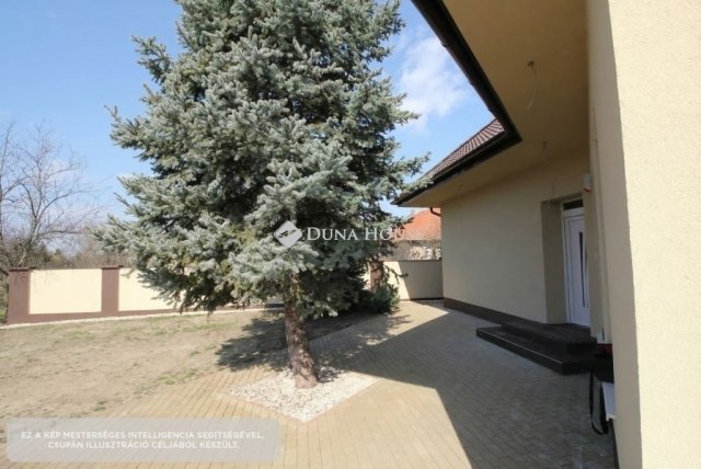 Eladó ikerház, Kecskeméten 89 M Ft, 4 szobás