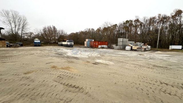 Eladó ipari ingatlan, Budapesten, XVI. kerületben 150 M Ft