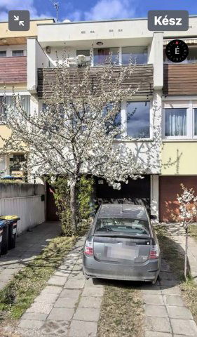Eladó sorház, Budapesten, II. kerületben 199.9 M Ft, 3 szobás