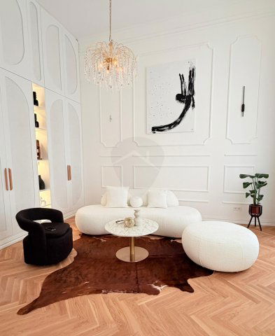 Eladó téglalakás, Budapesten, V. kerületben 169 M Ft, 1+2 szobás