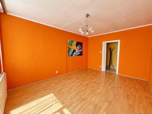 Eladó panellakás, Dunakeszin 63.48 M Ft, 2 szobás