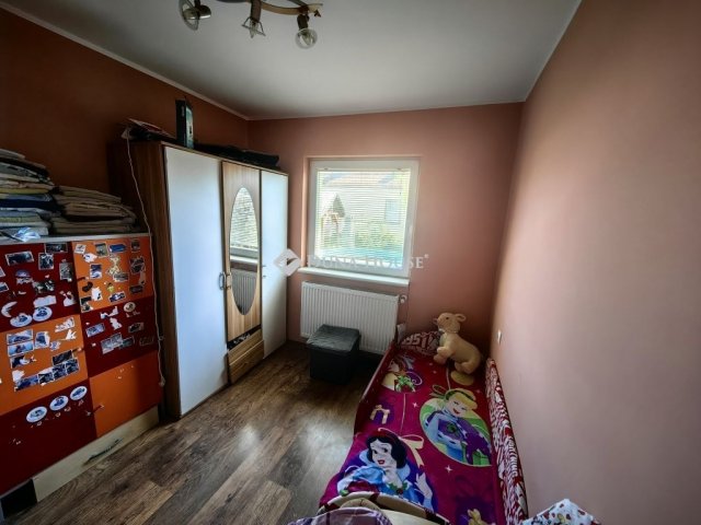 Eladó családi ház, Lovásziban 35 M Ft, 4 szobás