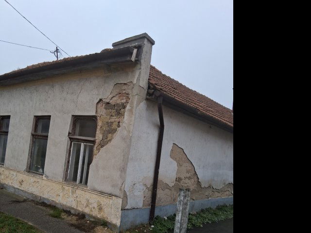 Eladó családi ház, Mezőcsáton 14.04 M Ft, 1+1 szobás