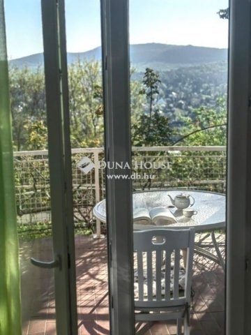 Eladó téglalakás, Budapesten, II. kerületben 158 M Ft, 4 szobás