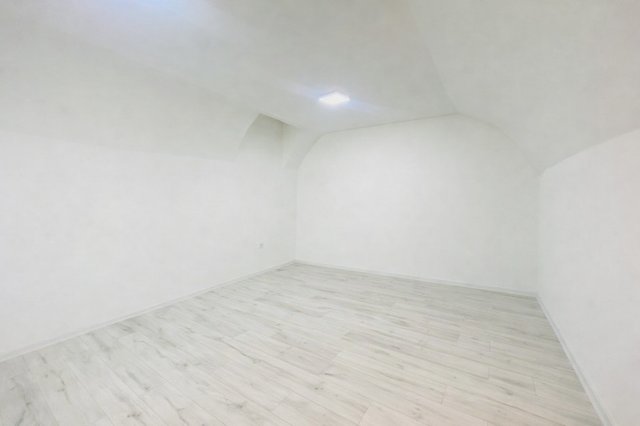 Eladó téglalakás, Budapesten, XIII. kerületben, Dévai utcában