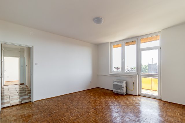 Eladó téglalakás, Debrecenben 55 M Ft, 2 szobás