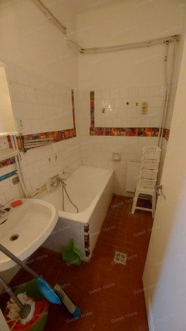 Kiadó hotel, Kecskeméten 1400 E Ft / hó, 14 szobás