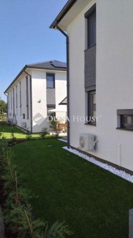 Eladó téglalakás, Budapesten, XVII. kerületben 139 M Ft