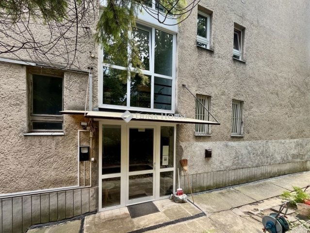 Eladó téglalakás, Budapesten, XII. kerületben 120 M Ft, 2 szobás