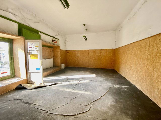 Eladó családi ház, Békéscsabán 15 M Ft, 2 szobás