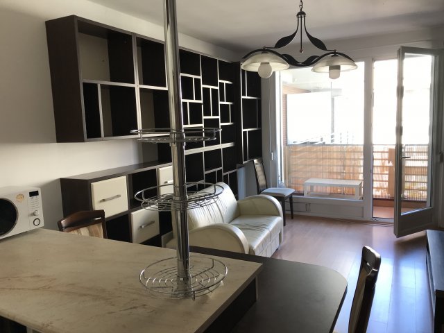 Kiadó téglalakás, albérlet, XIII. kerületben, Frangepán utcában