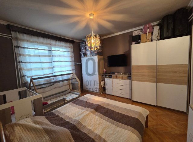 Eladó családi ház, Budapesten, IV. kerületben 71.5 M Ft