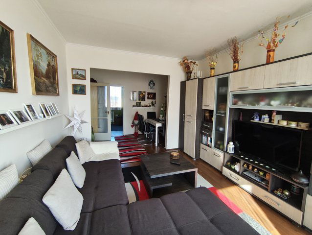 Eladó panellakás, Veszprémben 62.7 M Ft, 1+2 szobás