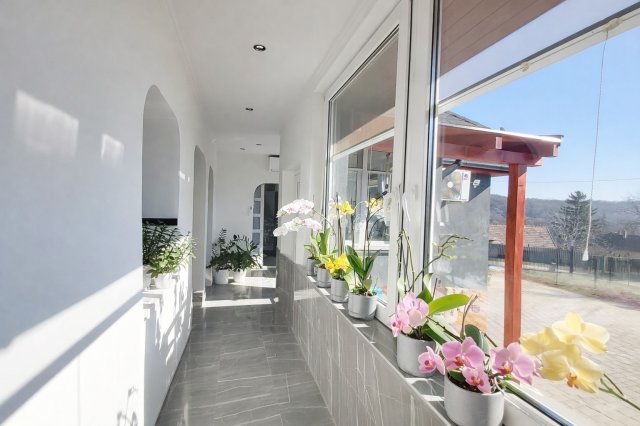 Eladó családi ház, Püspökszilágyin 149.9 M Ft, 4 szobás