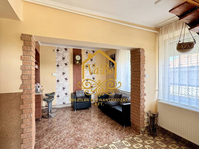 Eladó családi ház, Mezőtárkányon 28 M Ft, 3 szobás