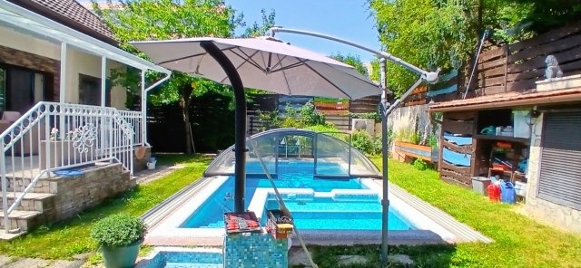 Eladó családi ház, Pomázon 179 M Ft, 5 szobás