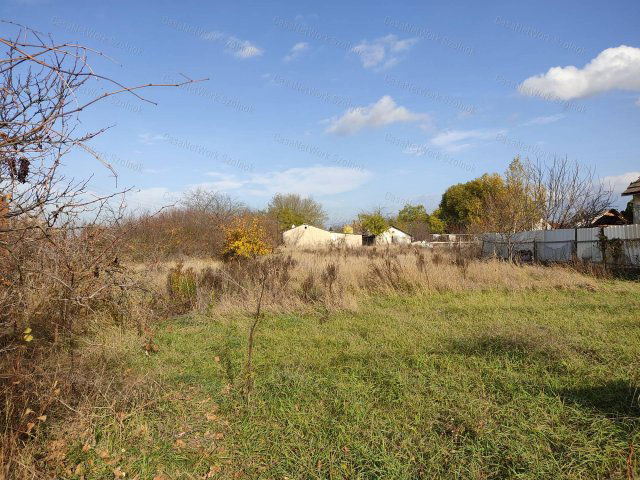 Eladó telek, Nagykátán 11 M Ft / költözzbe.hu