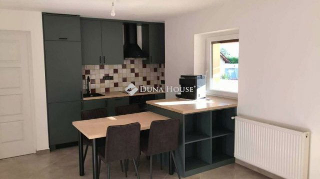 Eladó családi ház, Zalaapátin 68.9 M Ft, 2 szobás