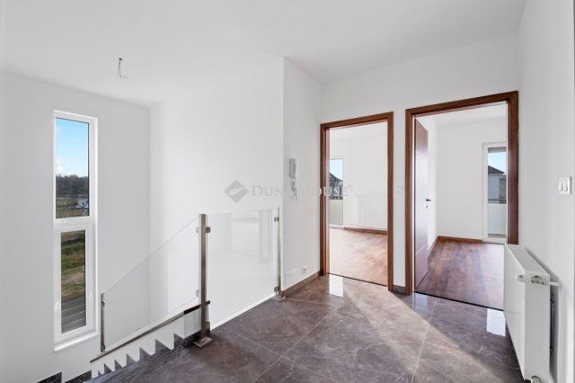 Eladó családi ház, Budapesten, XXIII. kerületben 280 M Ft