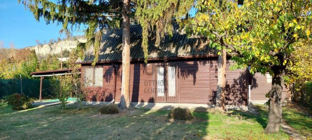 Eladó nyaraló, Balatonkenesén 92 M Ft, 3 szobás