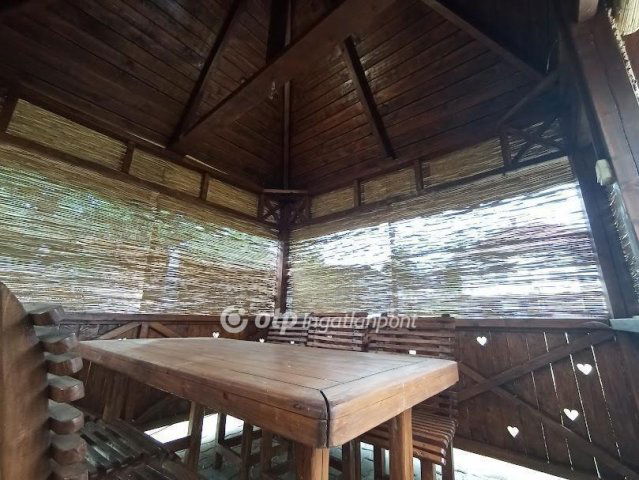 Eladó családi ház, Hatvanban 75 M Ft, 3 szobás