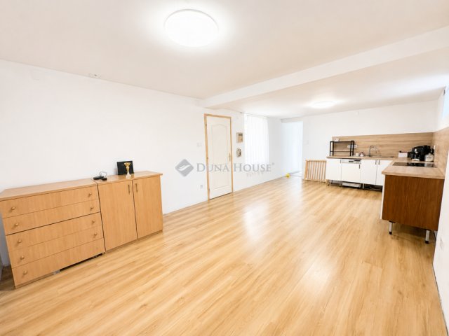 Eladó családi ház, Kakucson 59 M Ft, 3 szobás