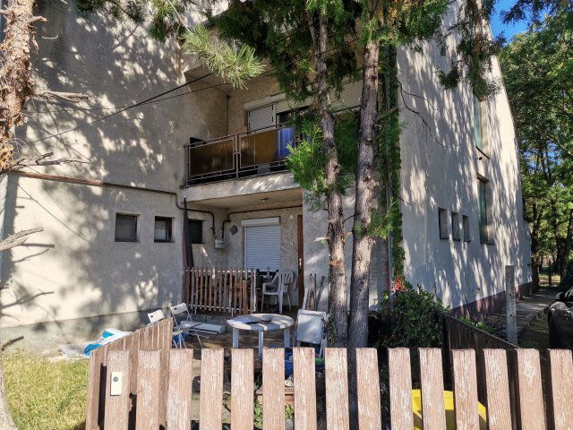 Eladó téglalakás, Tiszakécskén, Szolnoki úton 57.5 M Ft