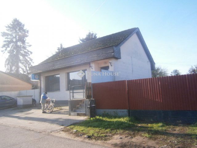 Eladó iroda, Hajdúszováton 17.135 M Ft / költözzbe.hu