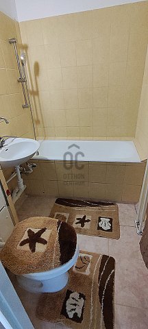 Kiadó panellakás, albérlet, Debrecenben 200 E Ft / hó, 2 szobás