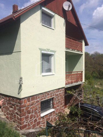 Eladó családi ház, Badacsonytomajon 134.9 M Ft