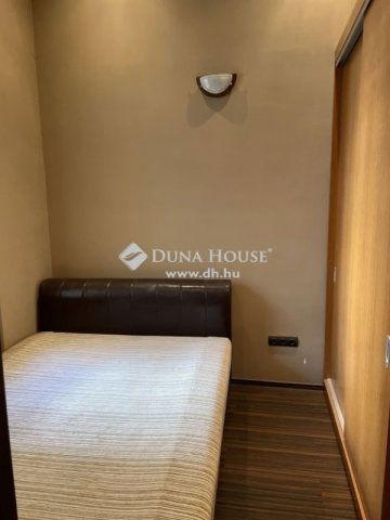 Eladó téglalakás, Budapesten, XIII. kerületben 99 M Ft, 2 szobás