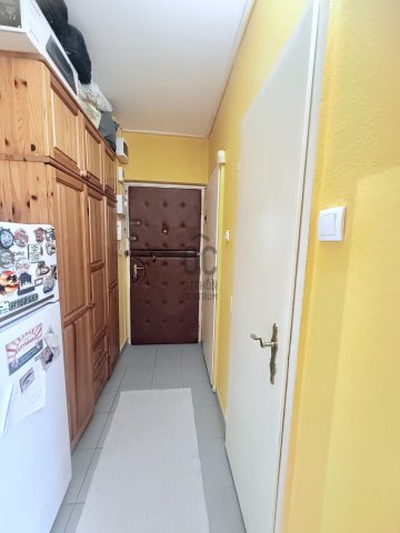 Eladó panellakás, Győrött 49.9 M Ft, 3 szobás