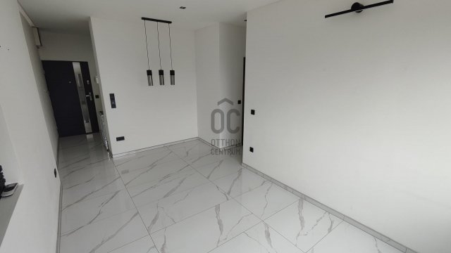 Eladó panellakás, Pétfürdőn 39.9 M Ft, 2 szobás