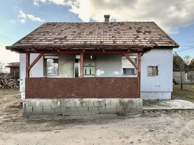 Eladó családi ház, Nagykátán 29.9 M Ft, 2 szobás