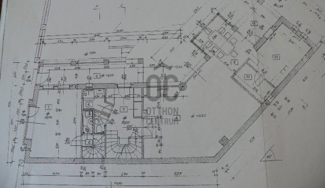 Eladó családi ház, Szentendrén 185 M Ft, 4 szobás