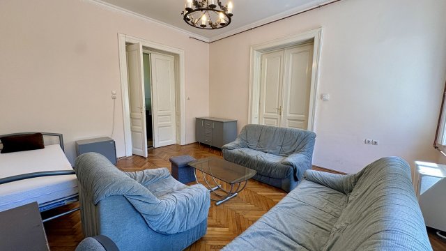 Kiadó téglalakás, albérlet, Debrecenben 220 E Ft / hó, 2 szobás