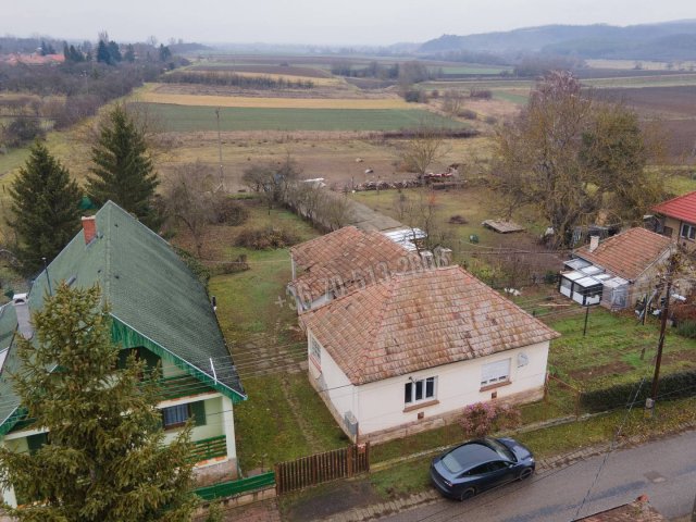 Eladó családi ház, Romhányon 17.9 M Ft, 3 szobás