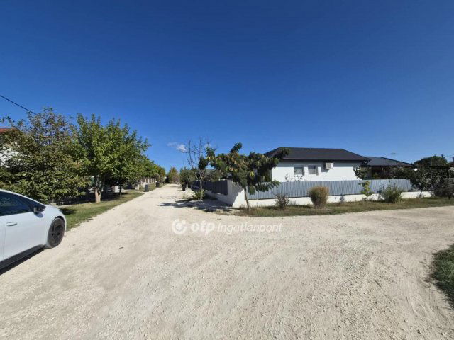 Eladó telek, Érden 60 M Ft / költözzbe.hu