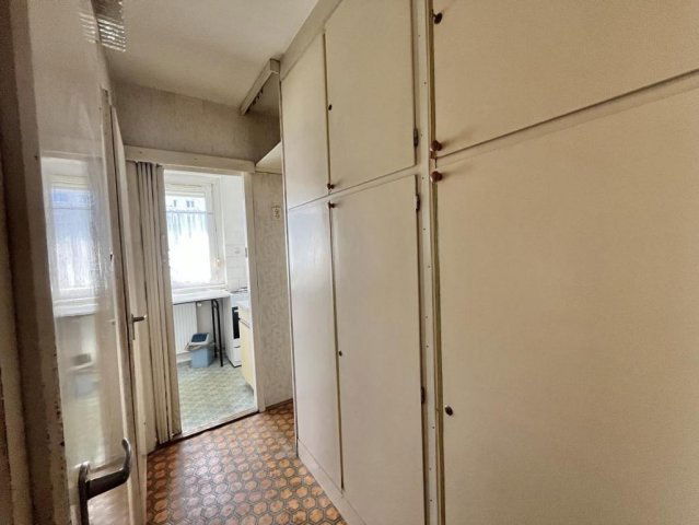 Eladó panellakás, Budapesten, III. kerületben 57 M Ft, 2 szobás