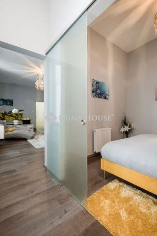 Eladó téglalakás, Budapesten, V. kerületben 113 M Ft, 1 szobás