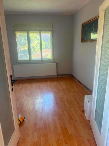 Eladó családi ház, Csömenden 32 M Ft, 3 szobás