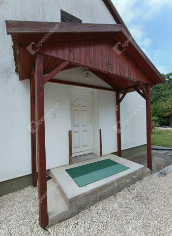 Eladó családi ház, Szegeden 65 M Ft, 1 szobás