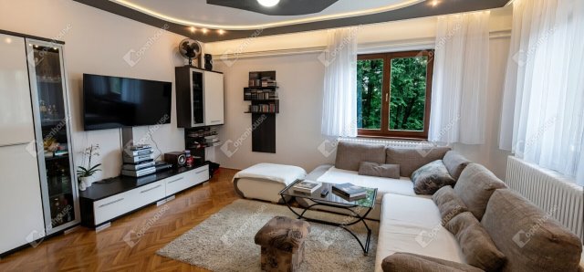 Eladó családi ház, Tiszaújvárosban 84.99 M Ft, 5 szobás