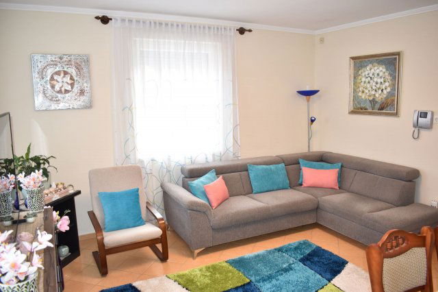 Eladó ikerház, Debrecenben 94.9 M Ft, 1+2 szobás