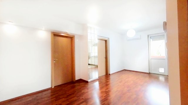 Eladó téglalakás, Szigetszentmiklóson 84.9 M Ft, 3 szobás